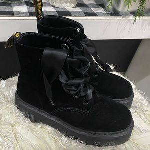 Rare Velvet Dr Martens Molly